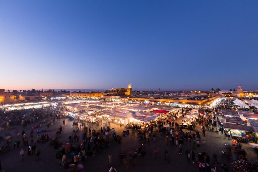 marrakech-night-market-morocco_645016-6